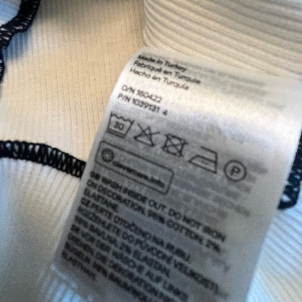 NWT H&M Ribbed Lace-Up Cotton Crop Top - White with Black Trim S - Picture 7 of 7